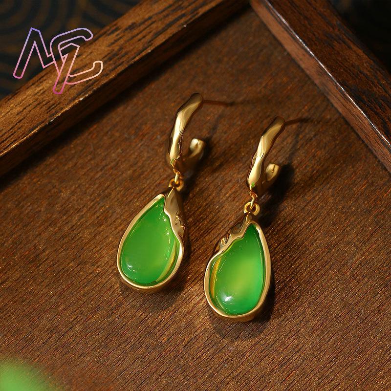 Green Real Jade Water Drop Ear - Earrings recension och pris