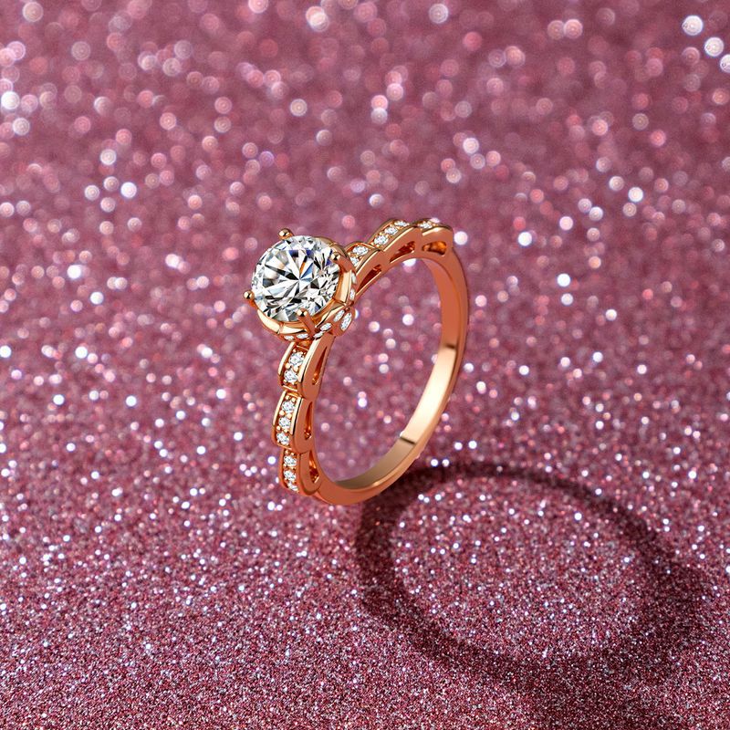 Holiday Gift Four-claw Bouquet - Moissanite Engagement Ring 1 Carat recension och pris