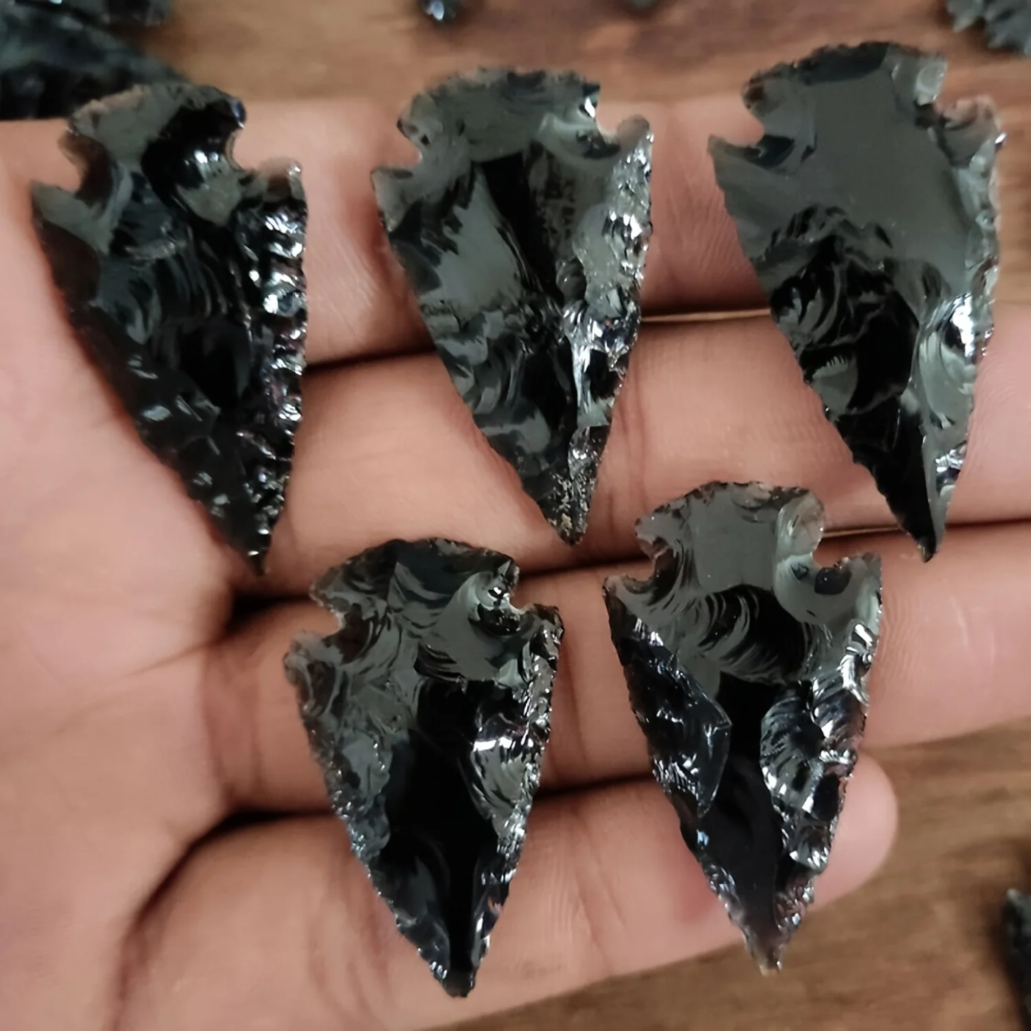 1 Obsidian Arrow Pendant -Hand - Crystal Pendant Necklace Natural Stone recension och pris